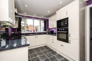 Photo 17- click for photo gallery